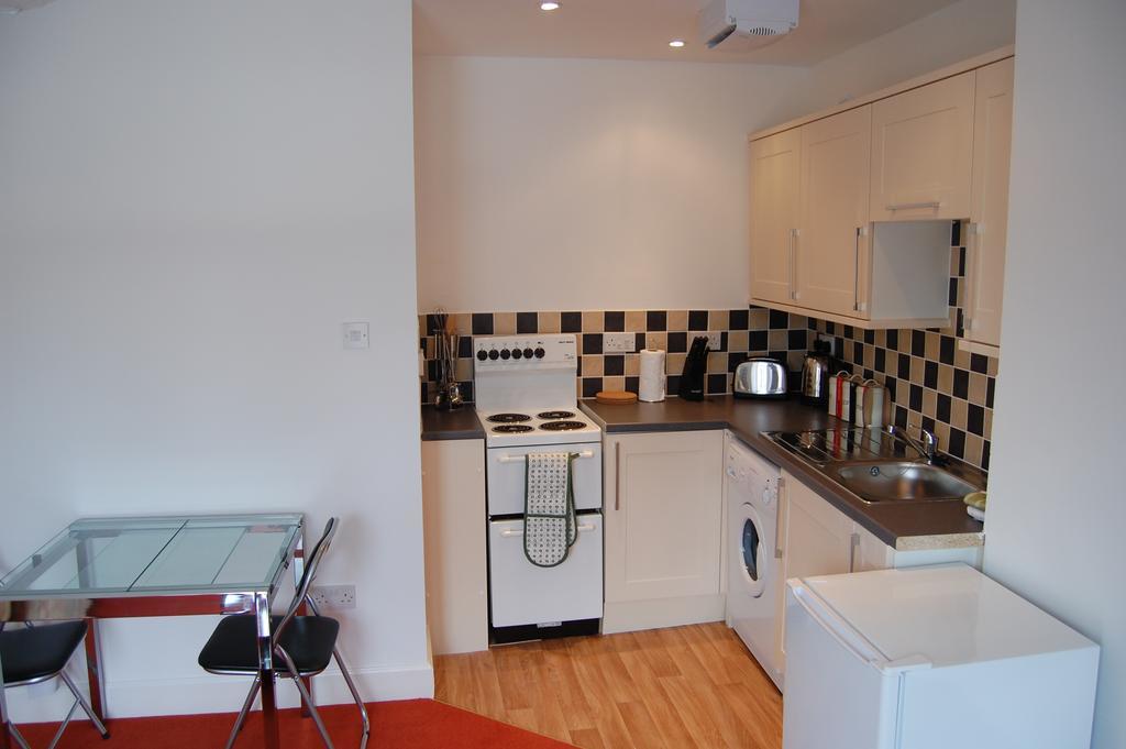 Grassmarket-Old Town Apartment Единбург Номер фото